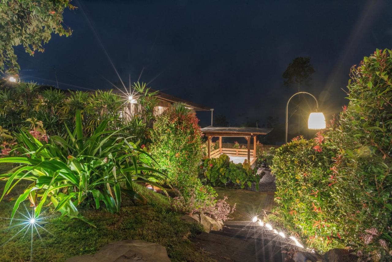 Vila Kayukopi Munduk Exteriér fotografie